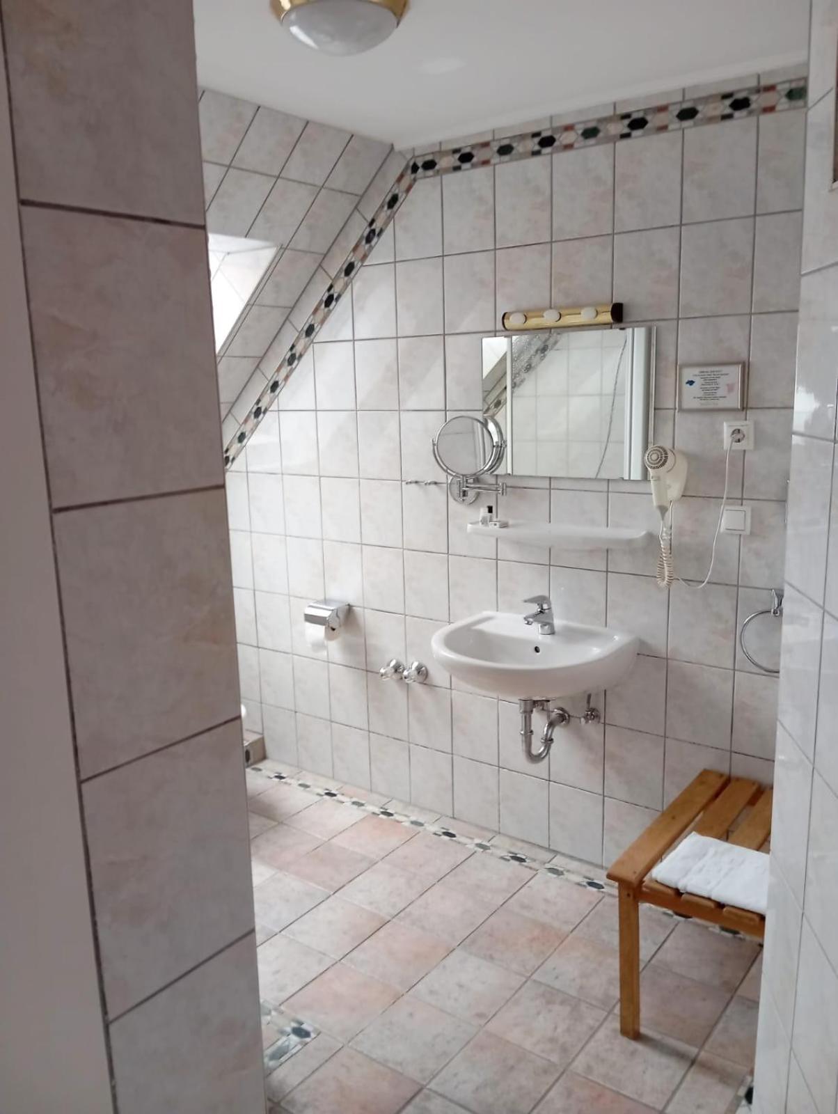 Eichen Schloessl Hotel Munich Luaran gambar